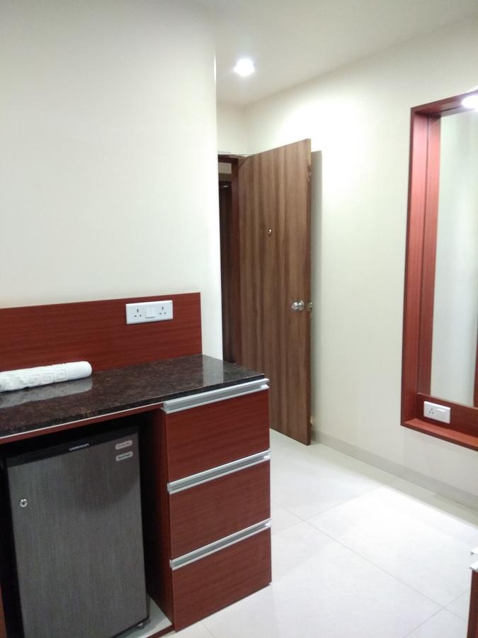 Shreeji Vatika Surat Exterior photo