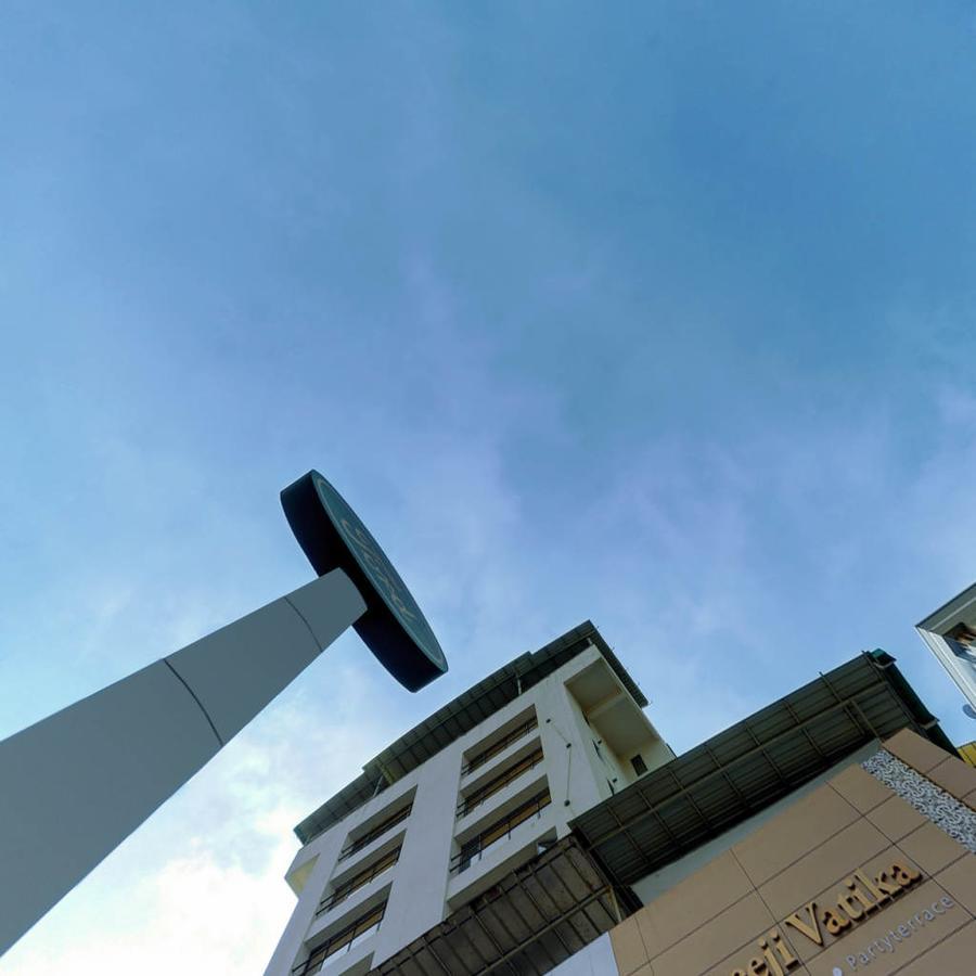 Shreeji Vatika Surat Exterior photo