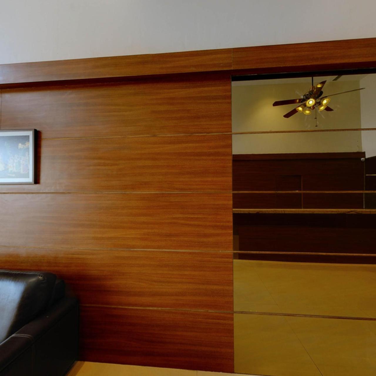 Shreeji Vatika Surat Exterior photo